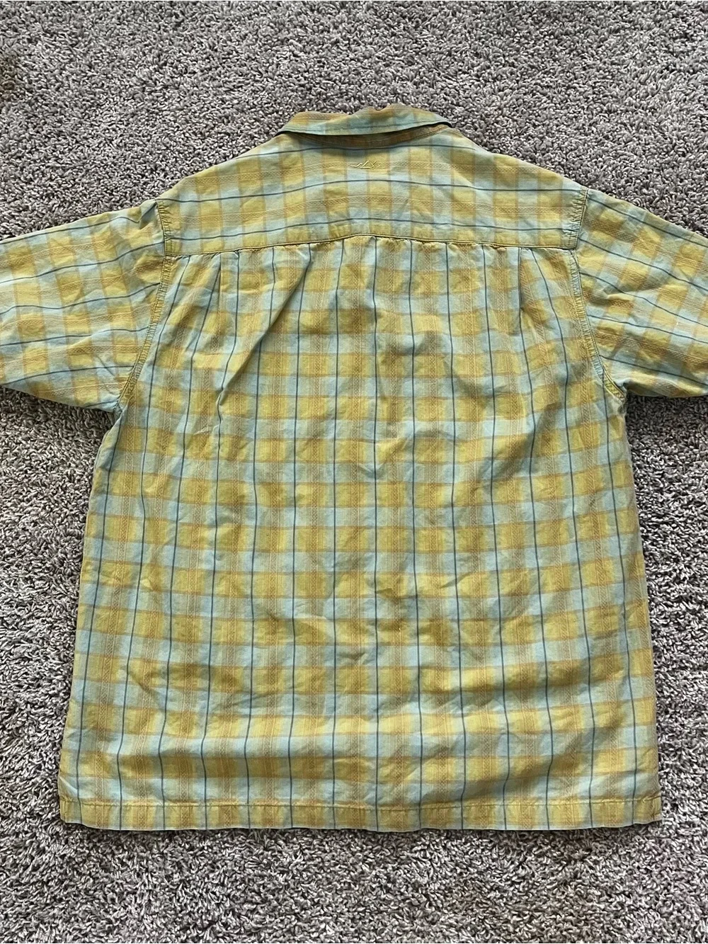 Columbia Men’s Yellow and Green Plaid Short-Sleeve Button-Down Shirt - Picture 6 of 7